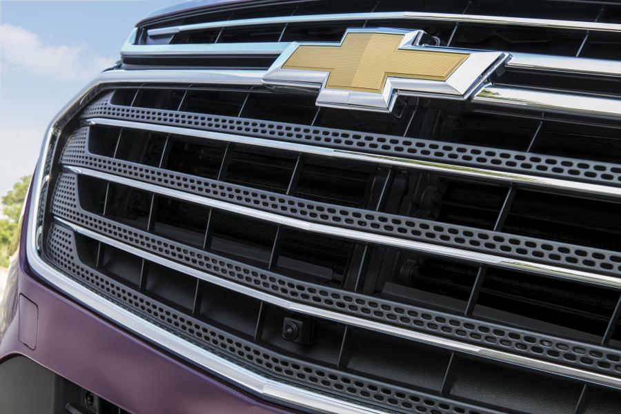 Логотип Chevrolet Traverse 2017 года  (фото 58 из 61)
